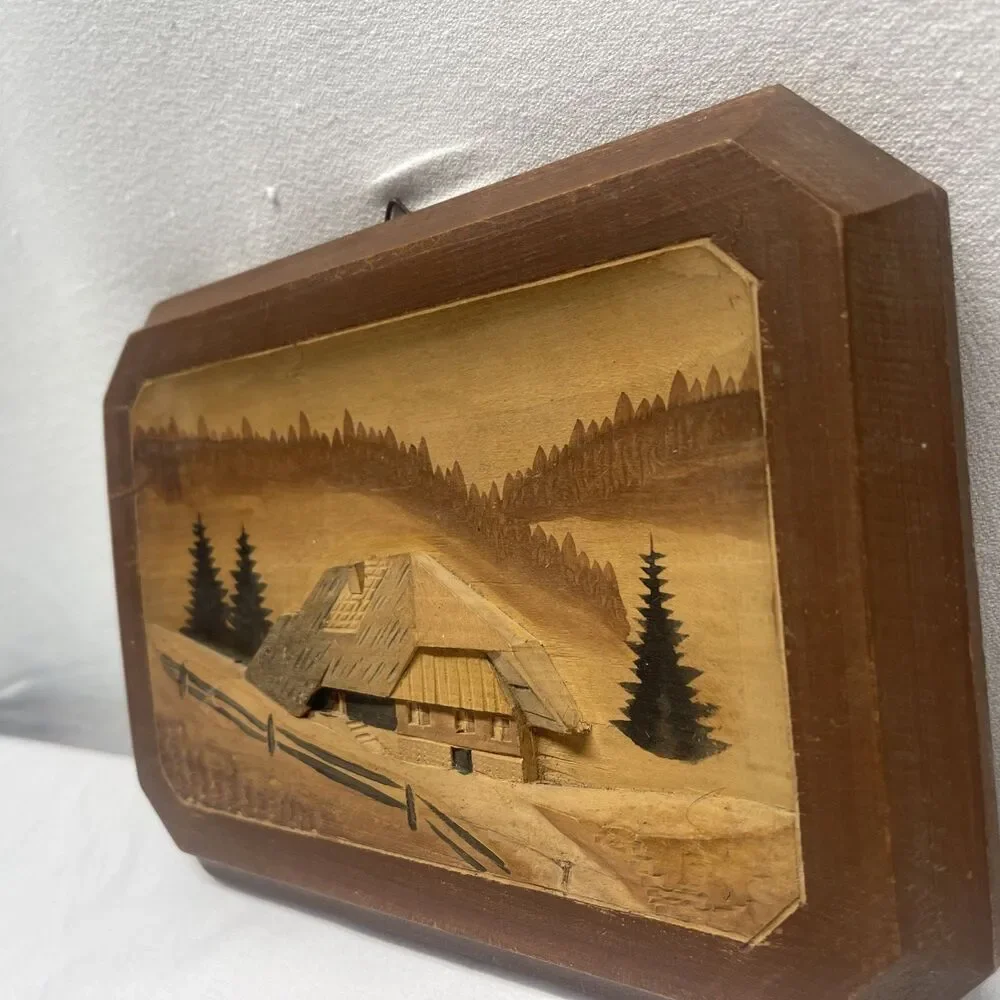 Vintage Germany Black Forest 3D Hand Carved Wood & Painted Wall Hanging 6.5